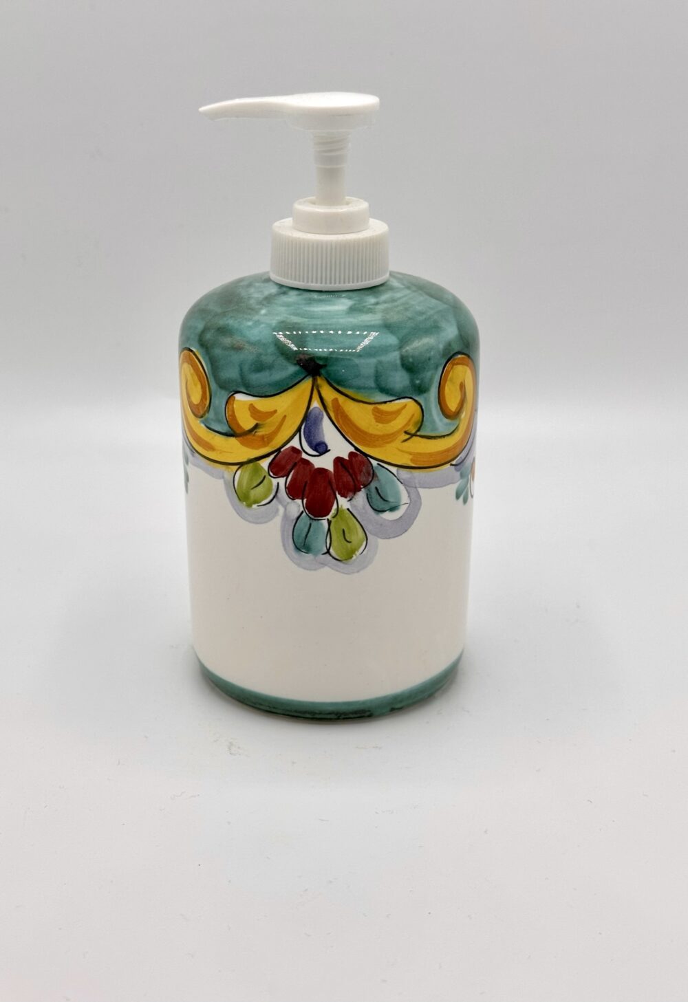 dispenser sapone in ceramica di Vietri